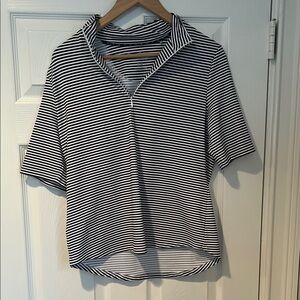 Tommy Bahama Black and White striped islandzone